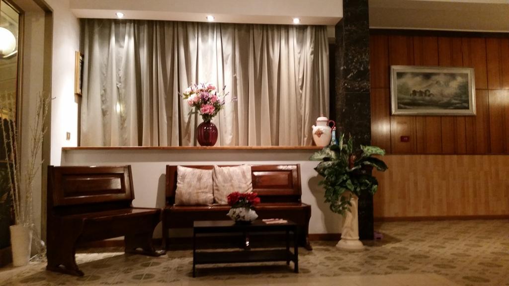 Hotel Villa Del Sole Ріміні Екстер'єр фото