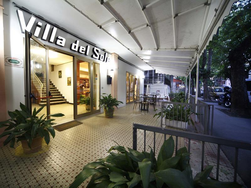 Hotel Villa Del Sole Ріміні Екстер'єр фото