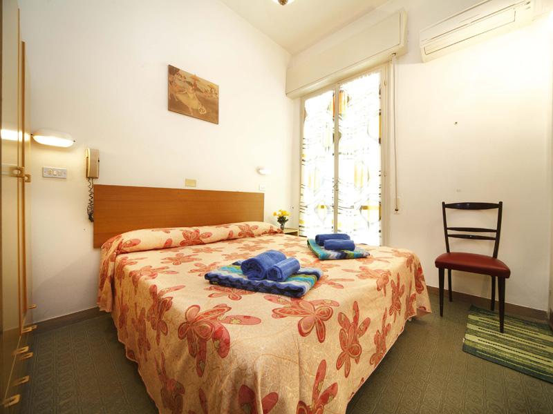 Hotel Villa Del Sole Ріміні Номер фото